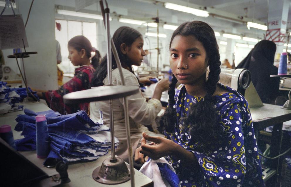 CIERTOS TRAPOS QUE COMPRAMOS SIGUEN FABRICÁNDOSE CON MANO DE OBRA ESCLAVA…
