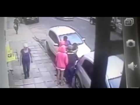 TODOS MIRAN PERO NADIE SOCORRE