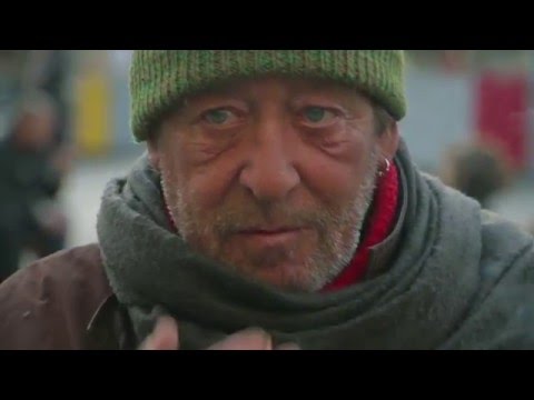 LAS FIESTAS NAVIDEÑAS VISTAS DE LA DURA CALLE
